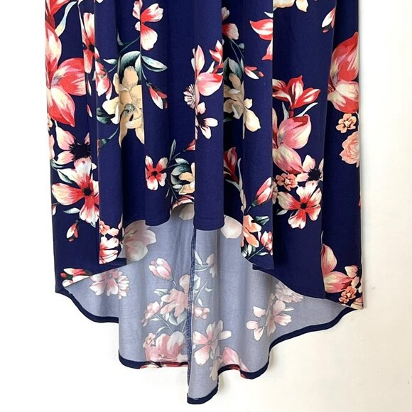 BY & BY NAVY FLORAL WRAP STYLE DRESS SIZE MEDIUM - Picture 10 of 13